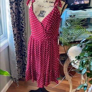 Active USA  red and white polka dot dress sz Lg
